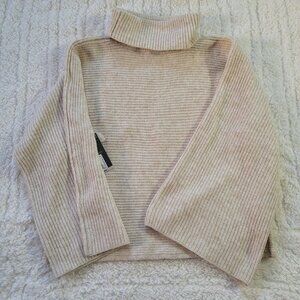 NWT Cozy Women’s Worthington Sz Lg Bell Sleeve Turtleneck Sweater Cream